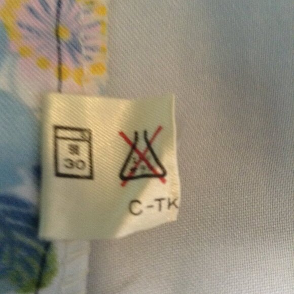 VTG Authentic Japanese Kimono IchiBan OS Handmade in Japan Satiny Floral Dreams - Picture 5 of 5